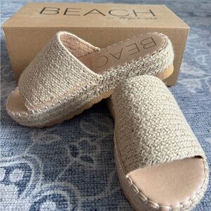Beach by Matisse Woven Slide Sandals